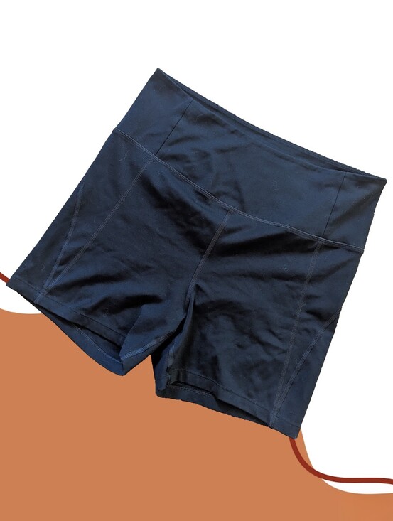 girlfriend collective Pants - Girlfriend Collective 4.5" Bike Shorts